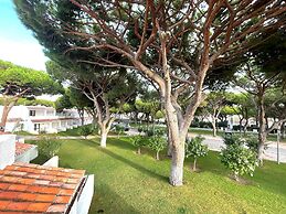 BnB Homes Fal sia Beach Cozy Apartment With Pool