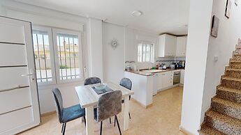 Sucina - 3 Bed Villa - Sleeps 6 - Pet Friendly