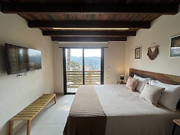 Estudios no Capivari by The Lodges