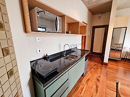 Estudios no Capivari by The Lodges