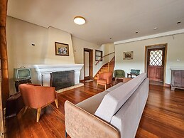 Estudios no Capivari by The Lodges