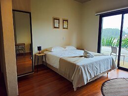 Estudios no Capivari by The Lodges