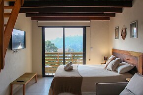 Estudios no Capivari by The Lodges
