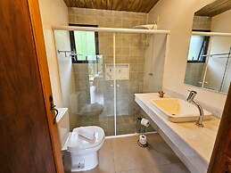 Estudios no Capivari by The Lodges