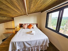 Estudios no Capivari by The Lodges