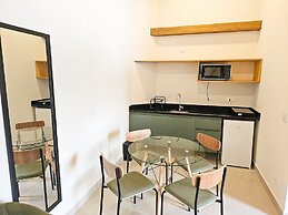 Estudios no Capivari by The Lodges