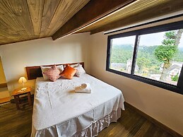 Estudios no Capivari by The Lodges