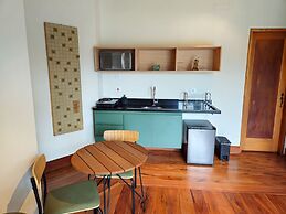 Estudios no Capivari by The Lodges