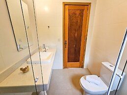 Estudios no Capivari by The Lodges