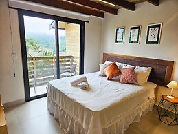Estudios no Capivari by The Lodges
