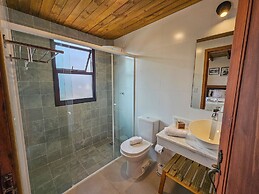 Estudios no Capivari by The Lodges