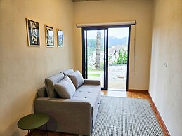 Estudios no Capivari by The Lodges