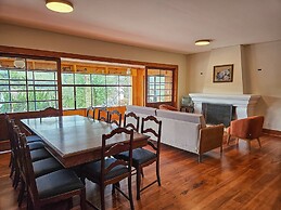 Estudios no Capivari by The Lodges