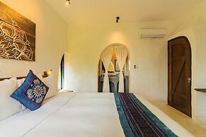 Flow House 3BR Oceanview An Bang Beach