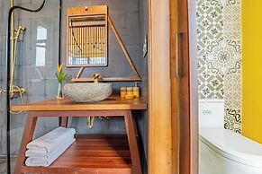 May Villa 6BR Oceanview An Bang Beach