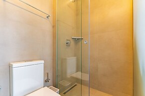 Linked Batel by Xtay