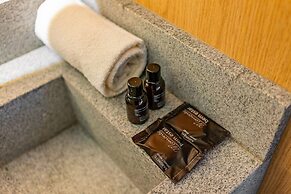 Linked Batel by Xtay