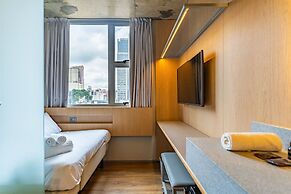 Linked Batel by Xtay