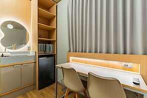 Linked Batel by Xtay