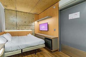 Linked Batel by Xtay