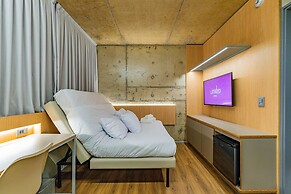 Linked Batel by Xtay