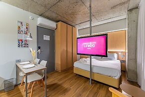 Linked Batel by Xtay