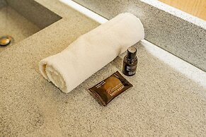 Linked Batel by Xtay