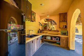 Ben House 3BR Oceanview An Bang Beach