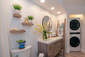 Kamahana 16 - Downstairs