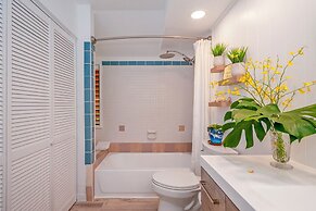 Kamahana 16 - Downstairs