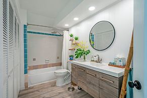 Kamahana 16 - Downstairs