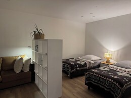 Modern House Gehrden 2