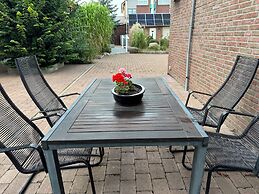Modern House Gehrden 2