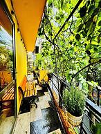 Autumn Hanoi House Bat Su