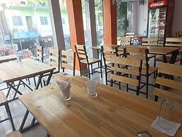 Laliguras Hotel and Lodge