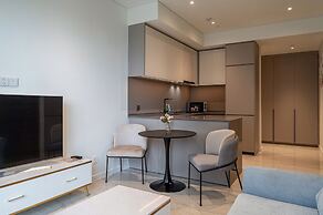 Metropole - Christine Hospitality