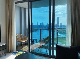 Metropole - Christine Hospitality