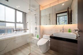 Metropole - Christine Hospitality