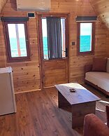 Blackstone Beach Hotel