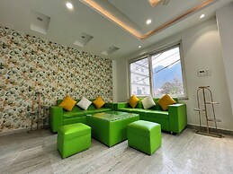 Wanna Stay Rishikesh