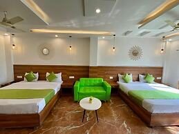 Wanna Stay Rishikesh