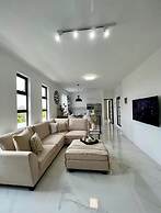 Brand new 2 Bedroom Apartment in Pereybere