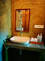 LUNUVILA RESORT DICKWELLA