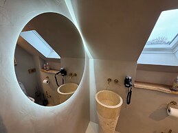 Boutique Apartments by Roy GmbH