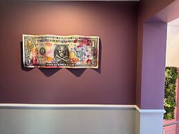 Boutique Apartments by Roy GmbH