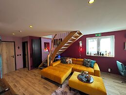 Boutique Apartments by Roy GmbH