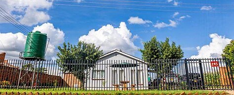 2bed-4guests-garden-nearcentre&attractions