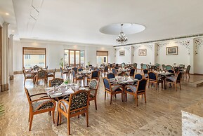 Traavista Surya Mahal Resort & Spa