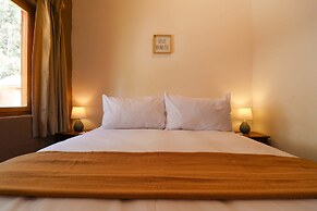 w Prestigious 3BR House in Villa Sagrado