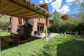 w Prestigious 3BR House in Villa Sagrado